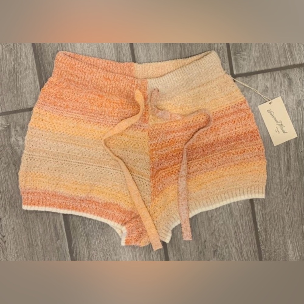 NWT Universal Thread Coral Knit Shorts